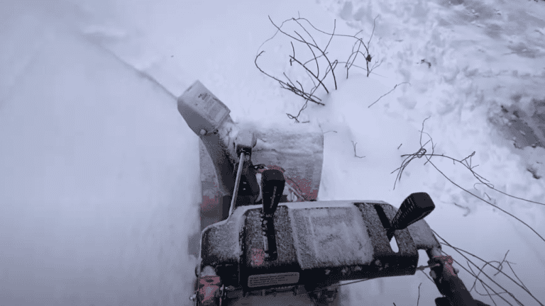 best electric snow blowers for heavy snow